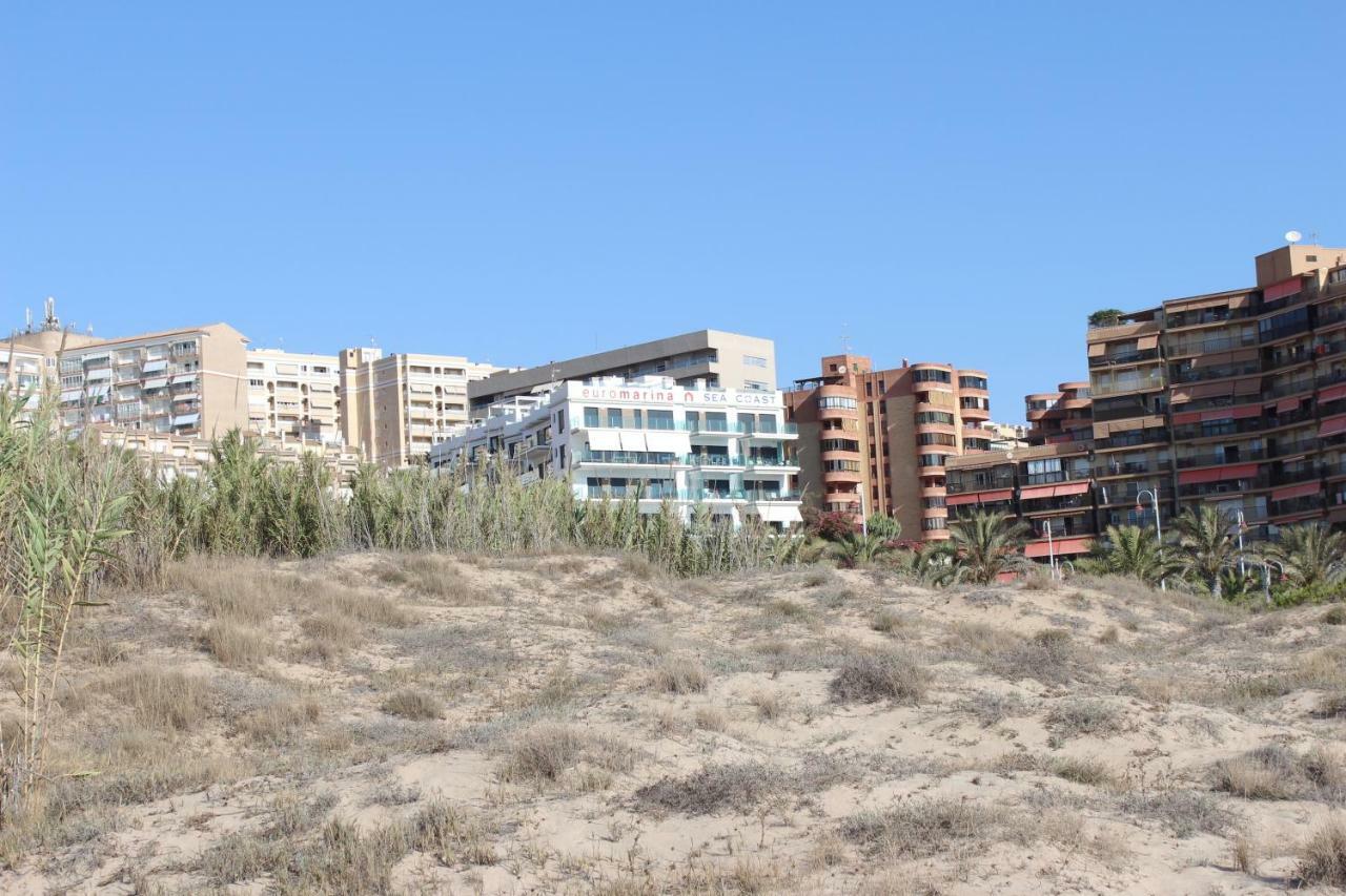 Arenales Beach 阿勒纳勒斯德尔索尔 外观 照片